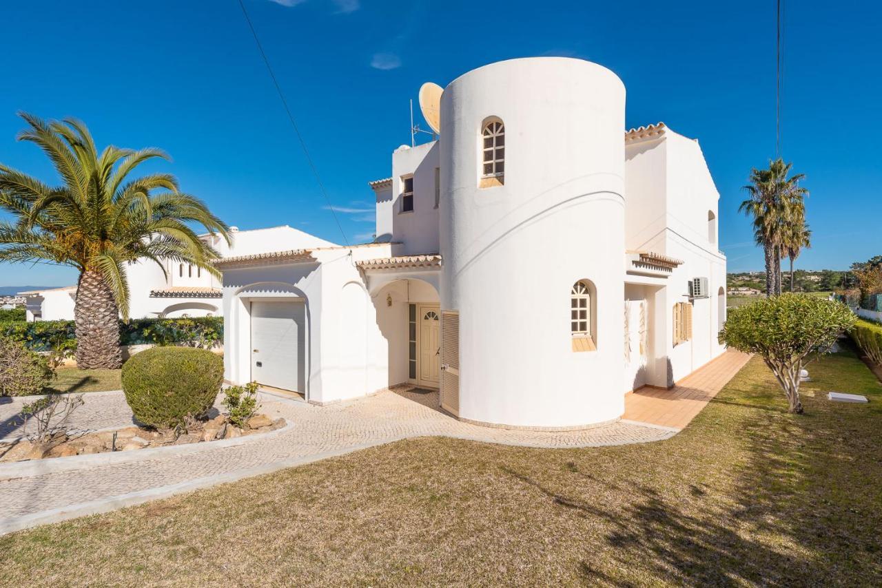 Nora Casa de Férias Albufeira